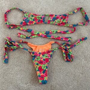 Frankie's Bikinis Floral Set
